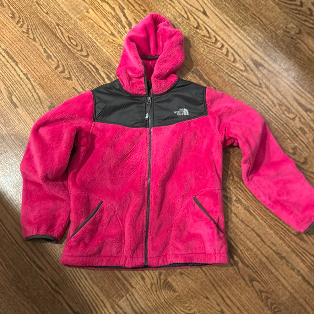 The North Face Girls XL size 18 soft freeze hooded jacket great condition!!